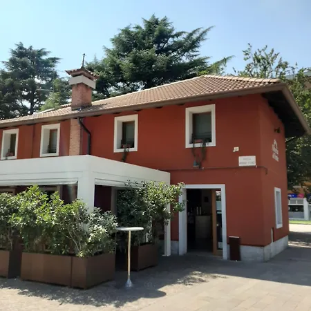 Osteria Al Ponte *